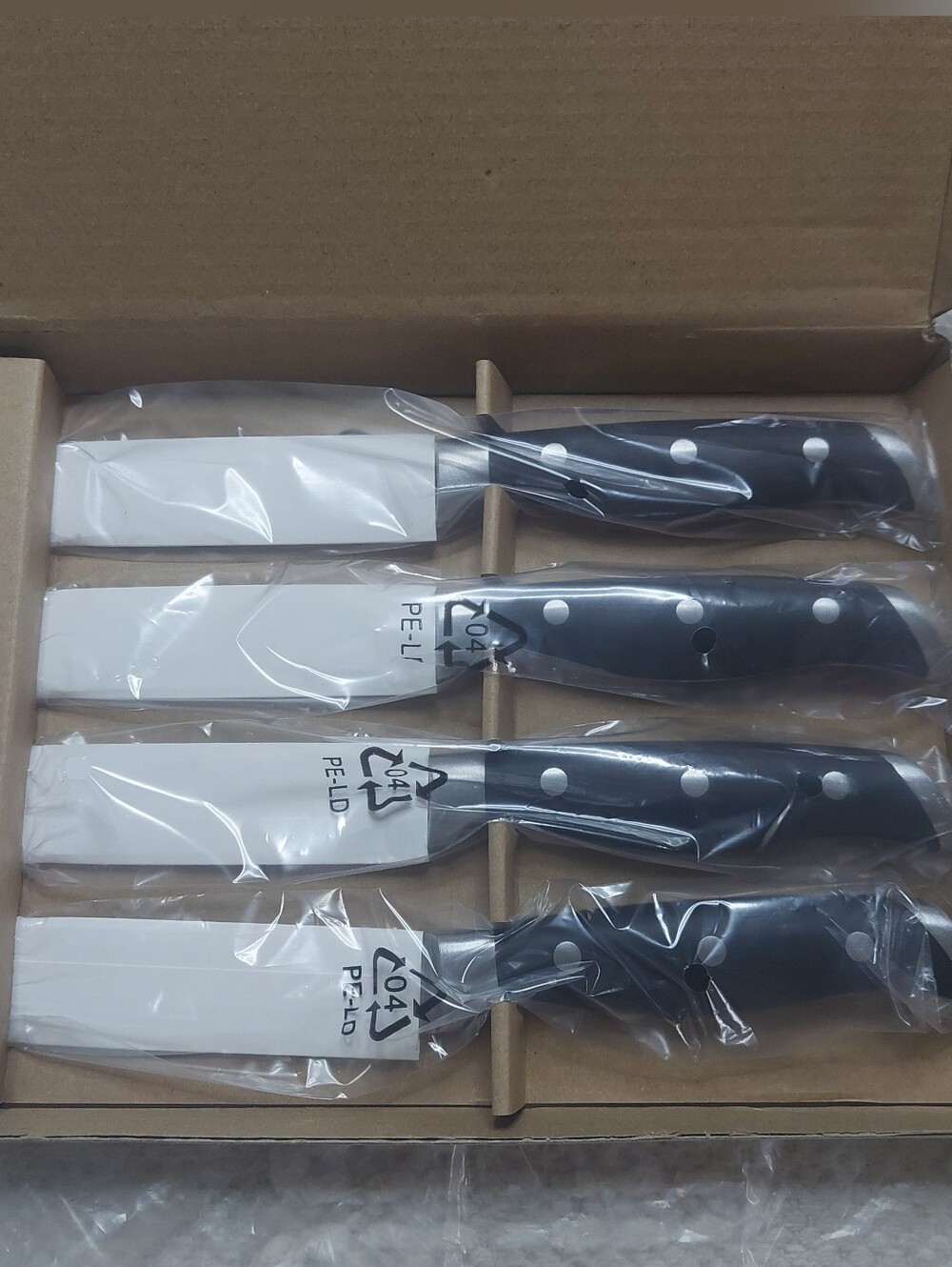 NEW! Quince- German Stainless Steel Steak Knife Set Of 4! (Z30)